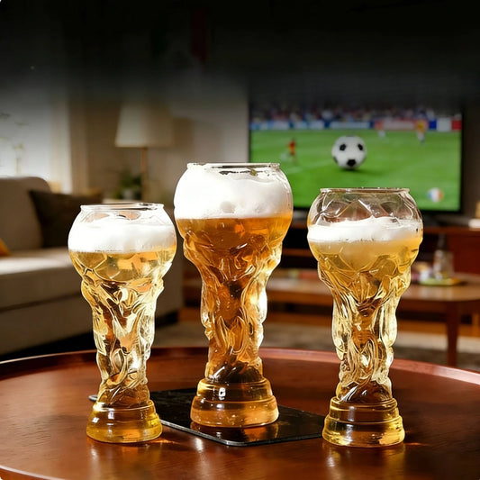 Jarra de cerveza en forma de trofeo de 600 ml – diseño futbolístico